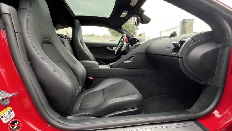 JAGUAR F-TYPE COUPÉ 3.0 V6 S 380CV BOITE ZF8 F1 