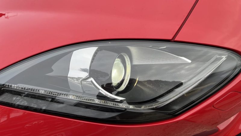 JAGUAR F-TYPE COUPÉ 3.0 V6 S 380CV BOITE ZF8 F1 