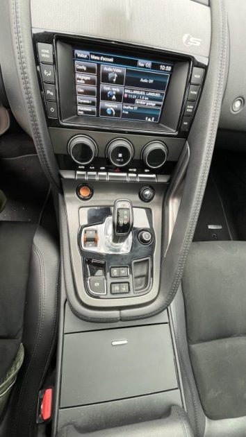 JAGUAR F-TYPE COUPÉ 3.0 V6 S 380CV BOITE ZF8 F1 