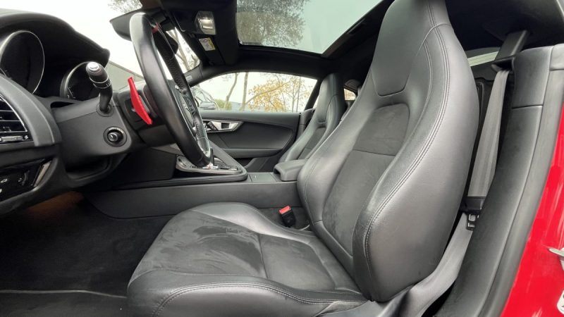 JAGUAR F-TYPE COUPÉ 3.0 V6 S 380CV BOITE ZF8 F1 