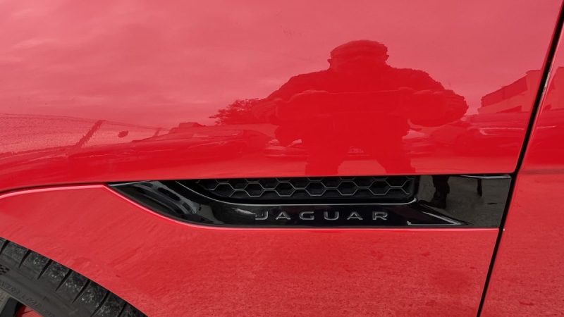 JAGUAR F-TYPE COUPÉ 3.0 V6 S 380CV BOITE ZF8 F1 