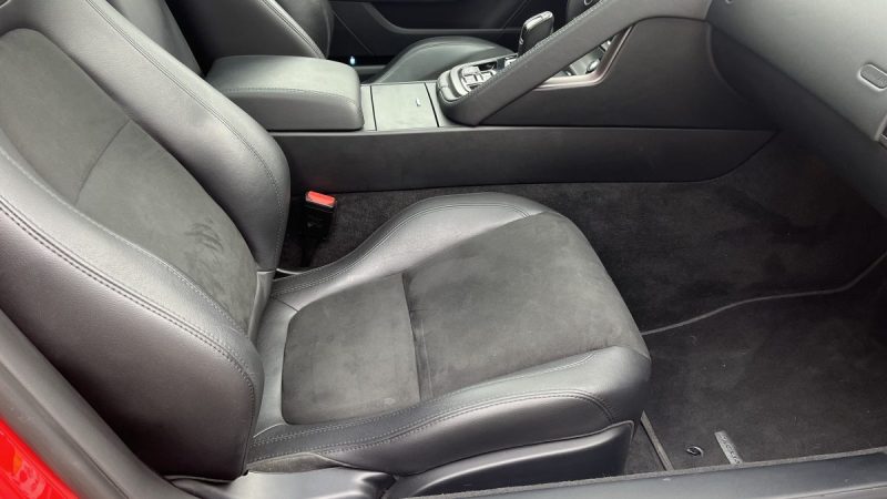 JAGUAR F-TYPE COUPÉ 3.0 V6 S 380CV BOITE ZF8 F1 