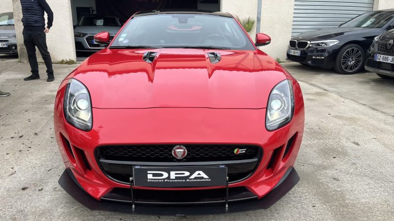 JAGUAR F-TYPE COUPÉ 3.0 V6 S 380CV BOITE ZF8 F1 