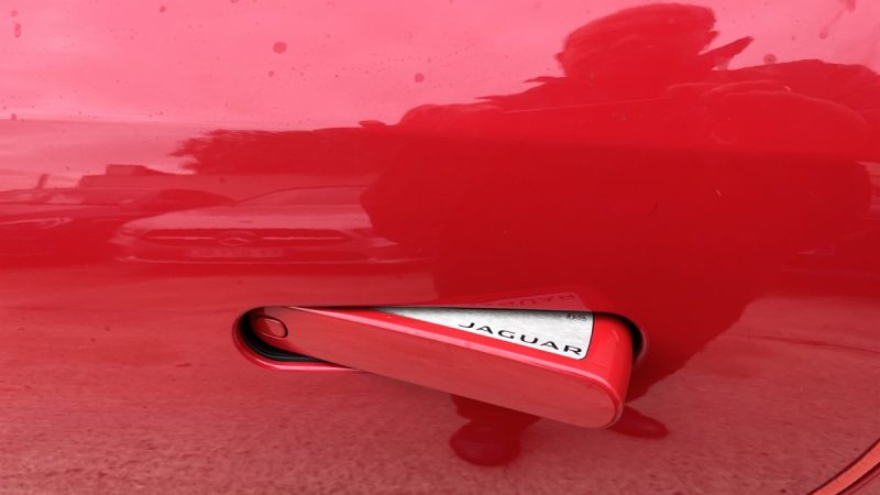 JAGUAR F-TYPE COUPÉ 3.0 V6 S 380CV BOITE ZF8 F1 