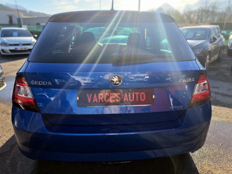 SKODA FABIA III 1.2 TSI 110CH MONTE-CARLO SIEGES CHAUFFANTS 2015