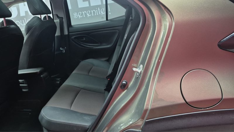 TOYOTA YARIS CROSS SUV 116cv COLLECTION TOIT PANORAMIQUE/1 ERE MAIN/TVA RECUPERABLE