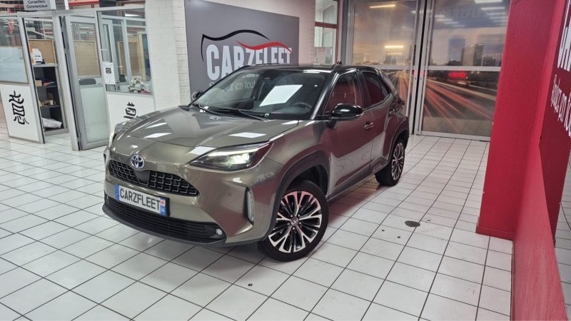 TOYOTA YARIS CROSS SUV 116cv COLLECTION TOIT PANORAMIQUE/1 ERE MAIN/TVA RECUPERABLE