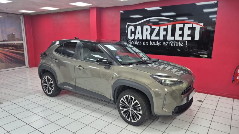 TOYOTA YARIS CROSS SUV 116cv COLLECTION TOIT PANORAMIQUE/1 ERE MAIN/TVA RECUPERABLE