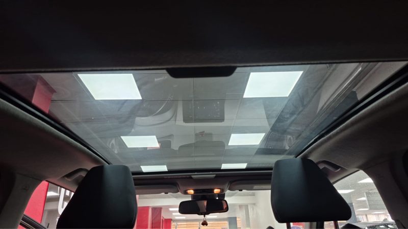 TOYOTA YARIS CROSS SUV 116cv COLLECTION TOIT PANORAMIQUE/1 ERE MAIN/TVA RECUPERABLE