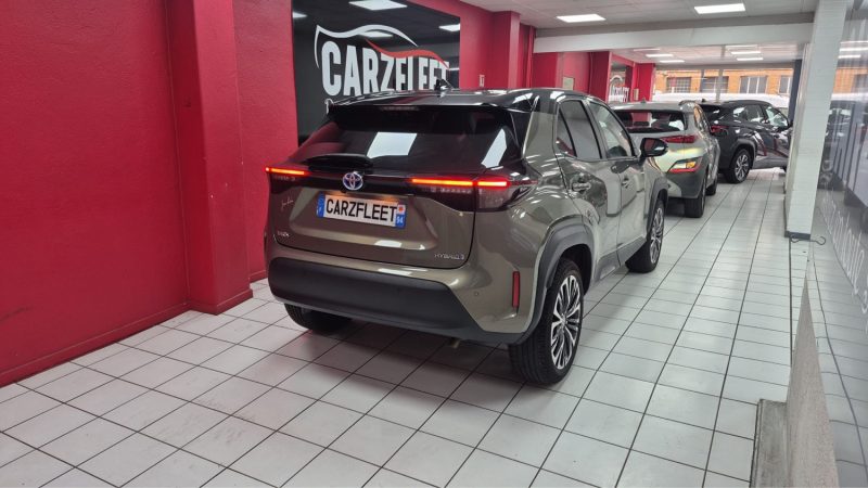 TOYOTA YARIS CROSS SUV 116cv COLLECTION TOIT PANORAMIQUE/1 ERE MAIN/TVA RECUPERABLE