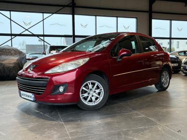 Peugeot 207 1.6 HDi 90ch 🚗 5P 🚪 Climatisation ❄️ Radar recul 🔊 Reprise 🔄