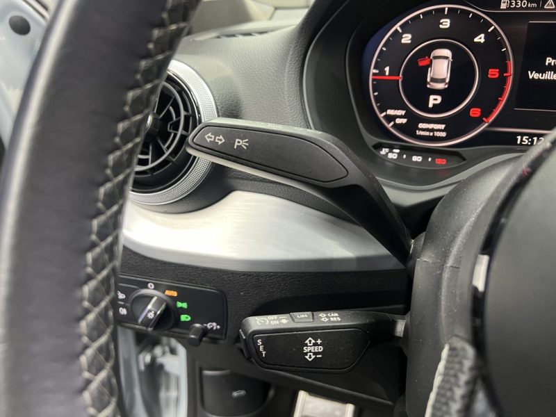 Audi Q2 30 TDI 116CH S-Line S Tronic 7 | 54 000 KM | Entretien Audi | Cockpit