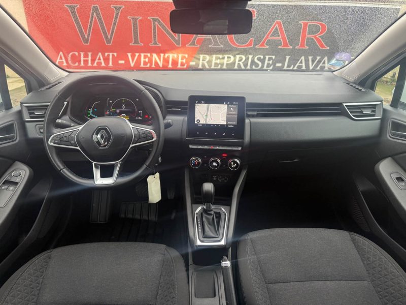 RENAULT CLIO 5 1.6 E-TECH FULL HYBRID 145CH EQUILIBRE 2022