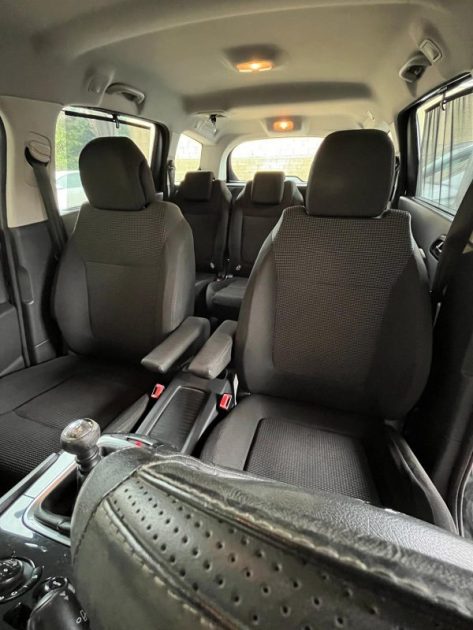 PEUGEOT 5008 1.6 HDI 110 PREMIUM PACK 2010