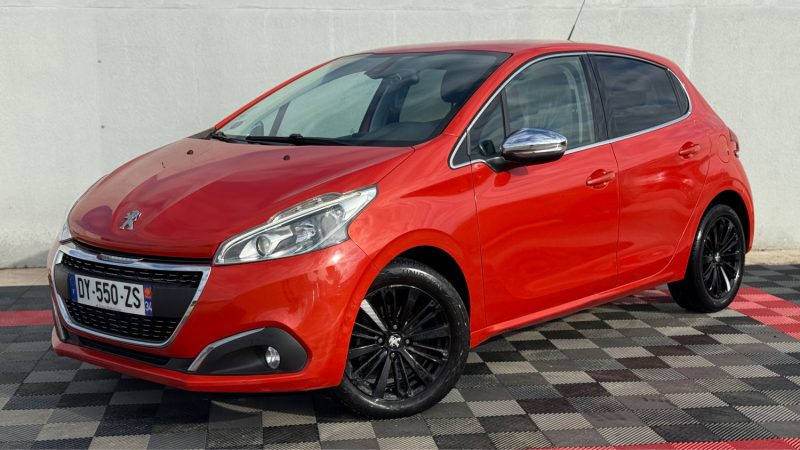 PEUGEOT 208 1.2 TECH EDITION 110 CH ALLURE S&S 5P 2016