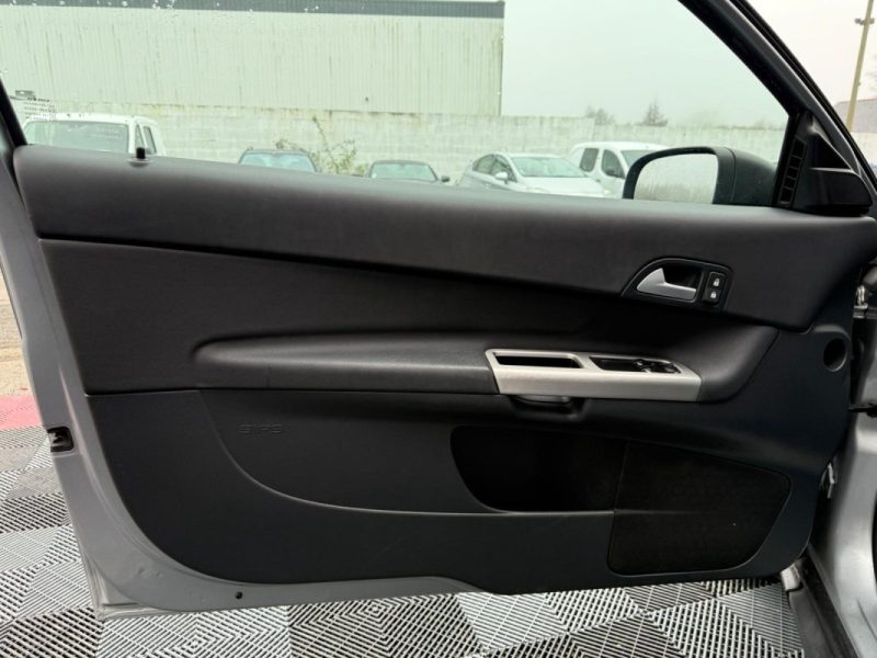 VOLVO C30 1.6D 109 CV GARANTIE 12 MOIS