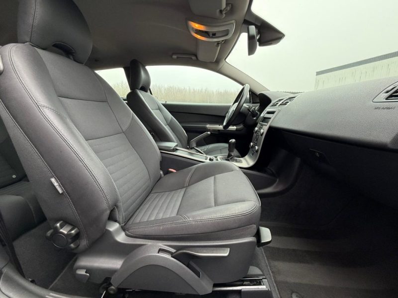 VOLVO C30 1.6D 109 CV GARANTIE 12 MOIS