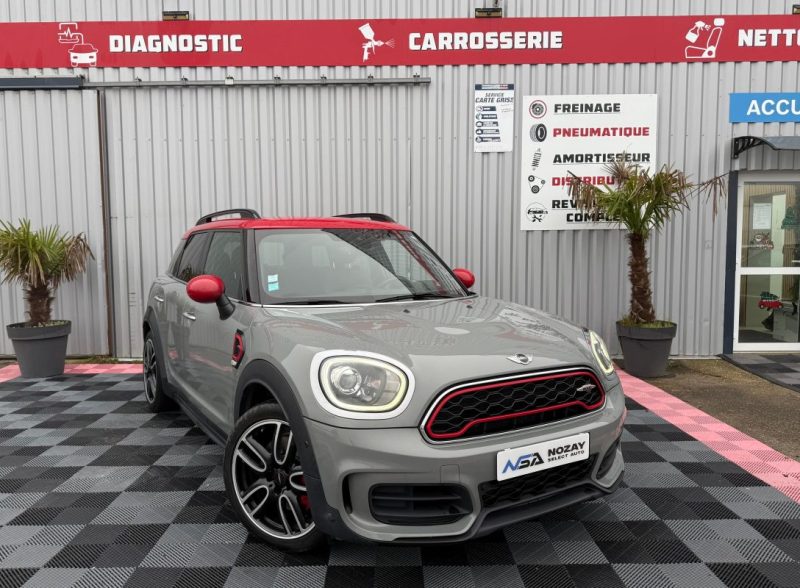 MINI COUNTRYMAN JOHN COOPER WORKS ALL 4 2.0i 231CH