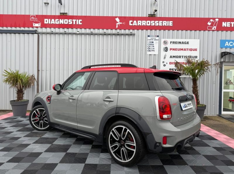 MINI COUNTRYMAN JOHN COOPER WORKS ALL 4 2.0i 231CH