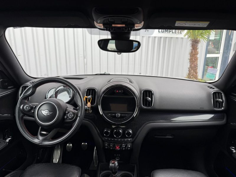 MINI COUNTRYMAN JOHN COOPER WORKS ALL 4 2.0i 231CH