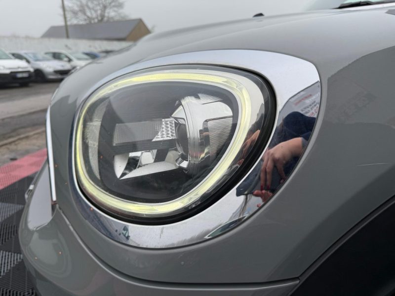 MINI COUNTRYMAN JOHN COOPER WORKS ALL 4 2.0i 231CH