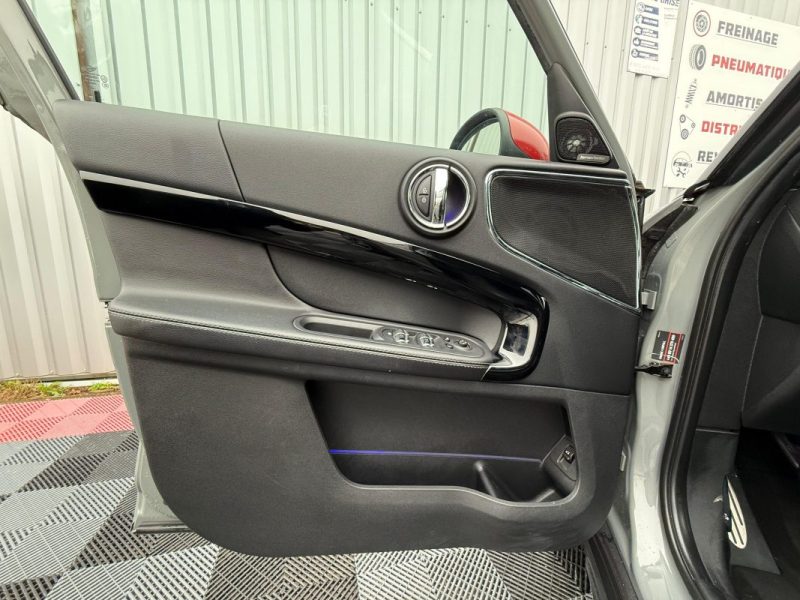 MINI COUNTRYMAN JOHN COOPER WORKS ALL 4 2.0i 231CH