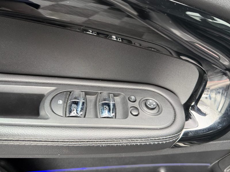 MINI COUNTRYMAN JOHN COOPER WORKS ALL 4 2.0i 231CH