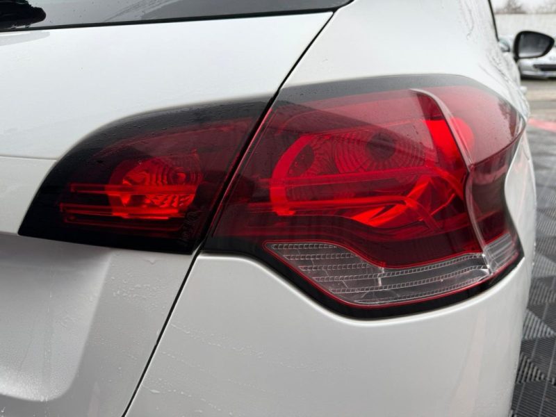 CITROEN DS4 1.6 E-HDI 115CV SOCHIC GARANTIE 12 MOIS 