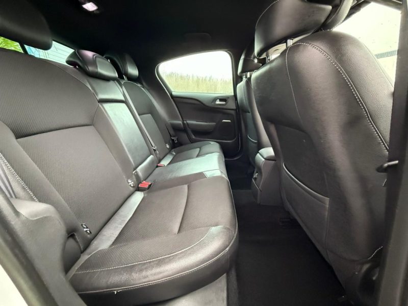 CITROEN DS4 1.6 E-HDI 115CV SOCHIC GARANTIE 12 MOIS 