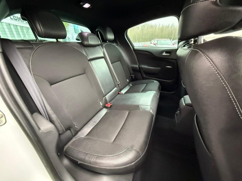 CITROEN DS4 1.6 E-HDI 115CV SOCHIC GARANTIE 12 MOIS 