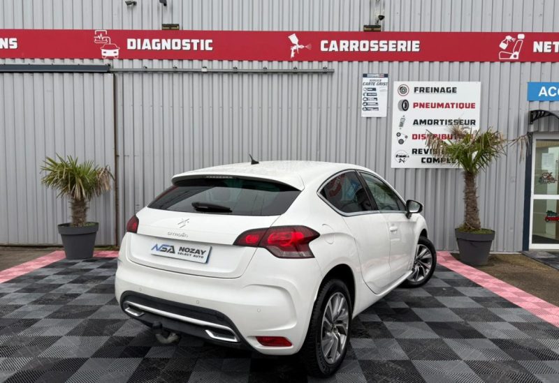 CITROEN DS4 1.6 E-HDI 115CV SOCHIC GARANTIE 12 MOIS 