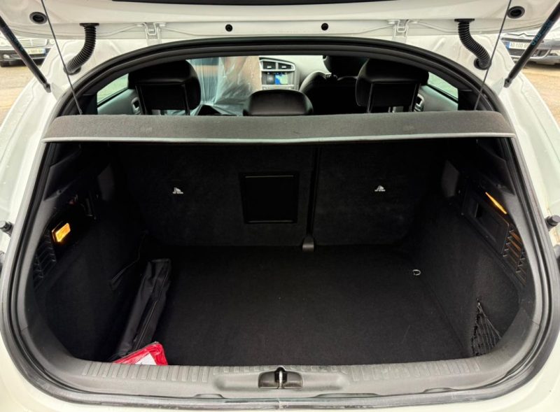 CITROEN DS4 1.6 E-HDI 115CV SOCHIC GARANTIE 12 MOIS 