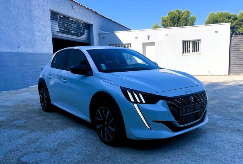 PEUGEOT 208 GT Line 1.2 100CH S&S ACTIVE 2020 Révisée et Garantie 12 Mois