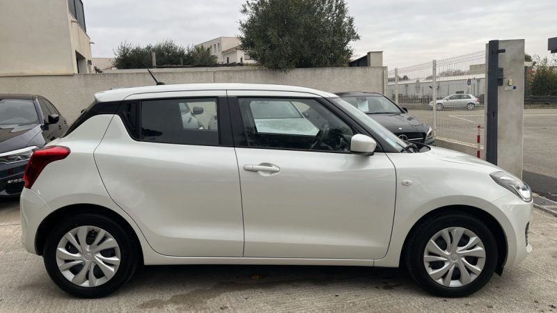 SUZUKI SWIFT 1.2 DUALJET HYBRID 83CH  