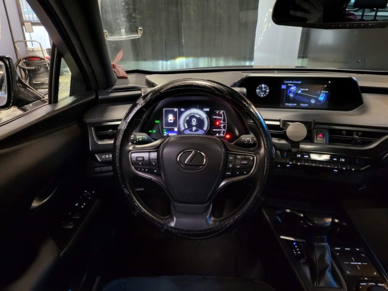 LEXUS UX 250H PACK BUSINESS 2.0 184 CH MY21