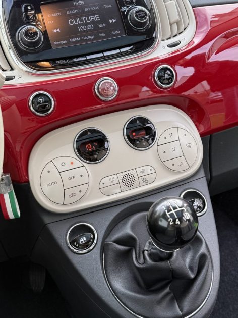 FIAT 500 1.2  69 CV PACK LOUNGE / TOIT PANO / GARANTIE 6 MOIS 