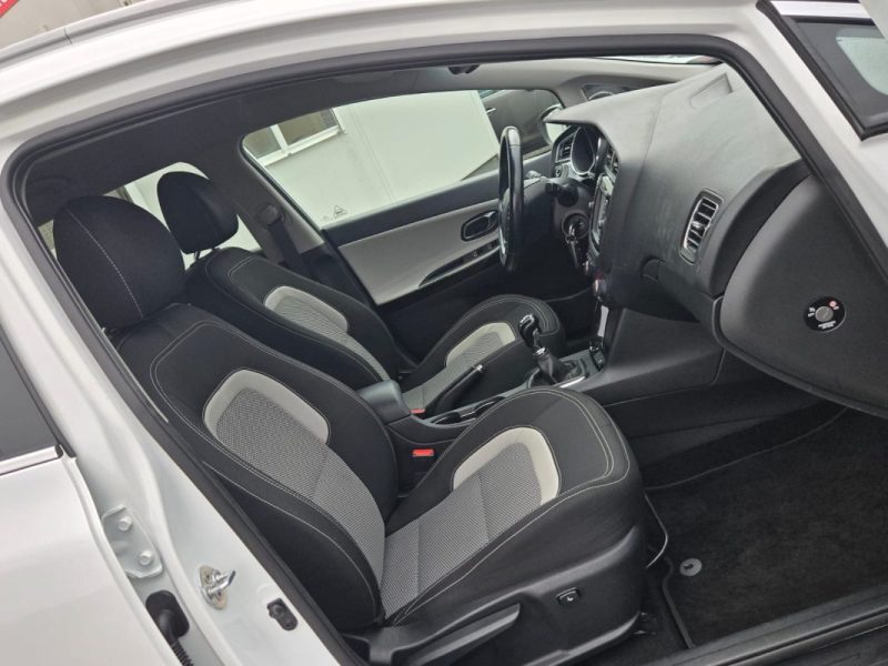 Kia Ceed II SW 1.6 CRDi 136ch ISG Edition Premium 1ere Main