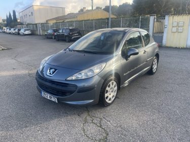 PEUGEOT 207 1.4i 75CV URBAN PREMIERE MAIN CT OK GARANTIE 