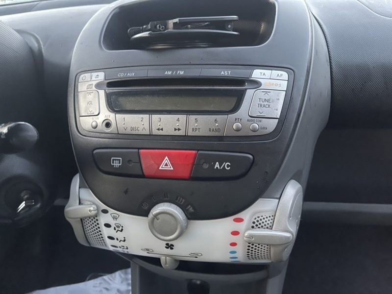 CITROEN C1 AIRDREAM 1.0i 69CV BOITE AUTO CT OK CLIM GARANTIE 