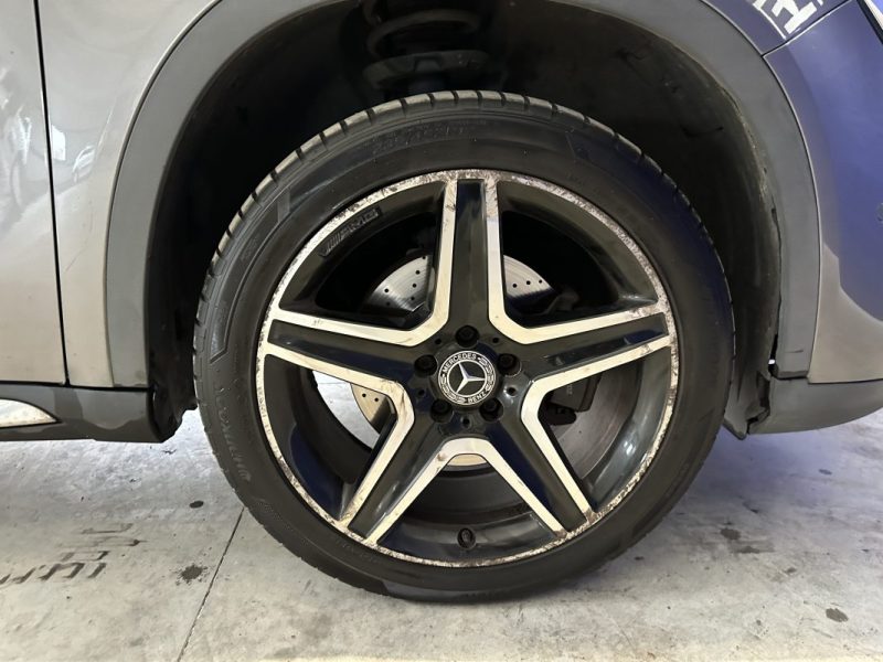 MERCEDES-BENZ GLA  220 d 2.2 7G-DCT X156 PHASE 2 FASCINATION AMG / CAR PLAY / TOIT OUVRANT / 2017