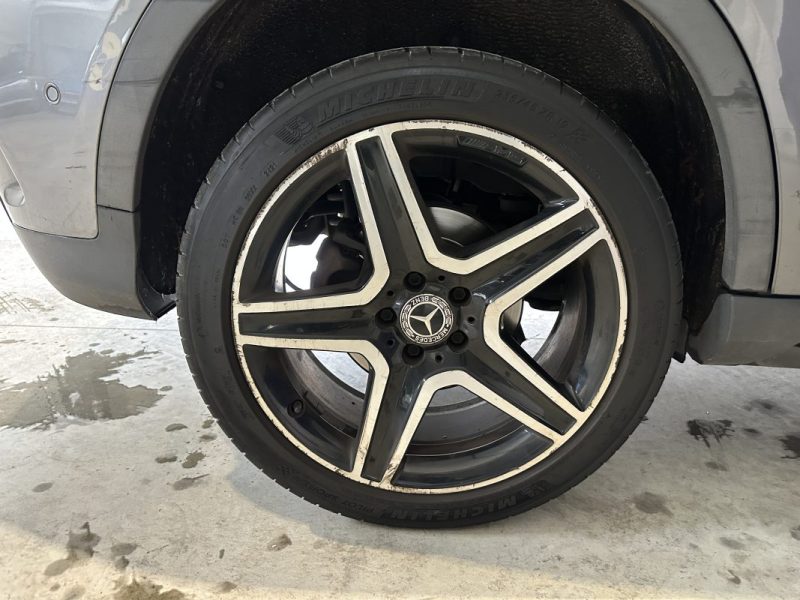 MERCEDES-BENZ GLA  220 d 2.2 7G-DCT X156 PHASE 2 FASCINATION AMG / CAR PLAY / TOIT OUVRANT / 2017