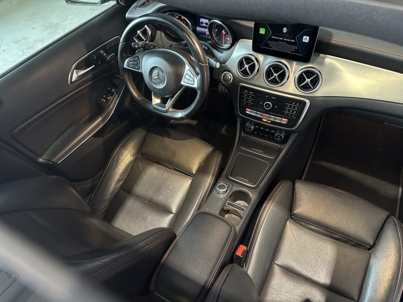 MERCEDES-BENZ GLA  220 d 2.2 7G-DCT X156 PHASE 2 FASCINATION AMG / CAR PLAY / TOIT OUVRANT / 2017