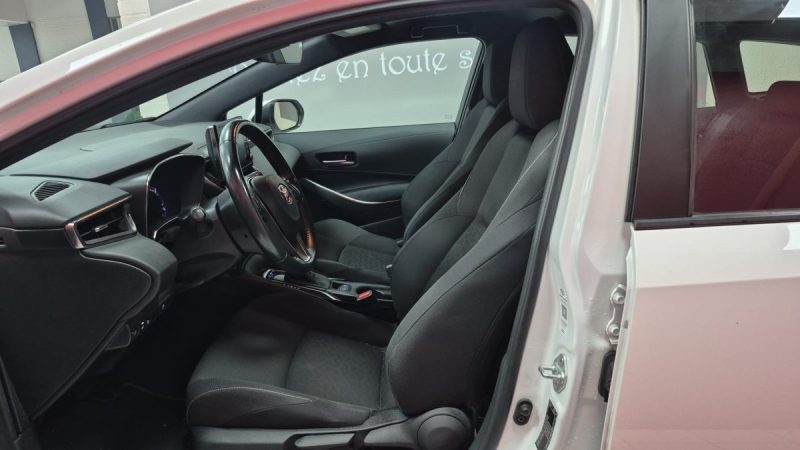 TOYOTA COROLLA TOURING SPORTS 122cv DYNAMIC BUSINESS/1 ERE MAIN/TVA RECUPERABLE