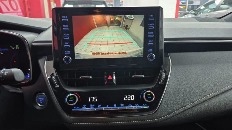 TOYOTA COROLLA TOURING SPORTS 122cv DYNAMIC BUSINESS/1 ERE MAIN/TVA RECUPERABLE