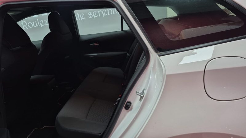 TOYOTA COROLLA TOURING SPORTS 122cv DYNAMIC BUSINESS/1 ERE MAIN/TVA RECUPERABLE