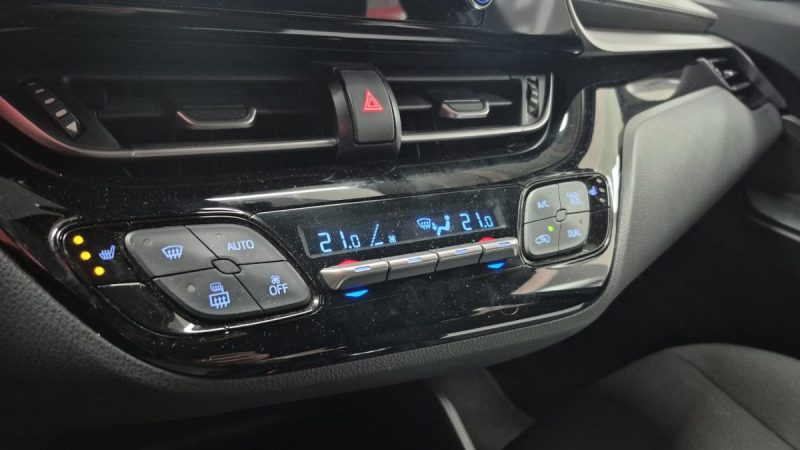 TOYOTA C-HR HYBRIDE SUV PHASE 2 DYNAMIC BUSINESS/1 ERE MAIN/TVA RECUPERABLE