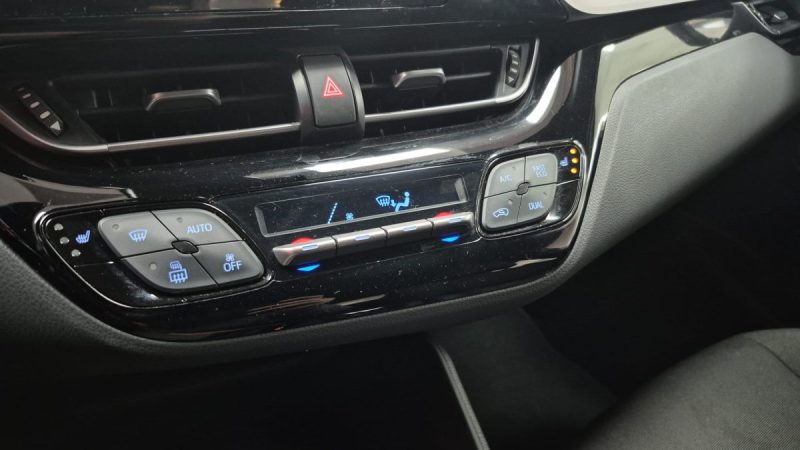 TOYOTA C-HR SUV HYBRIDE PHASE 2 DYNAMIC BUSINESS 122cv/1 ERE MAIN/TVA RECUPERABLE