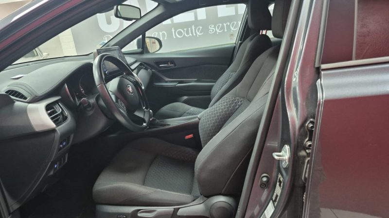 TOYOTA C-HR SUV HYBRIDE PHASE 2 DYNAMIC BUSINESS 122cv/1 ERE MAIN/TVA RECUPERABLE