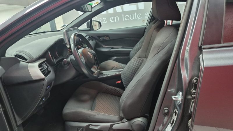 TOYOTA C-HR PHASE 2 DYNAMIC BUSINESS 122cv 2022/1 ERE MAIN/TVA RECUPERABLE