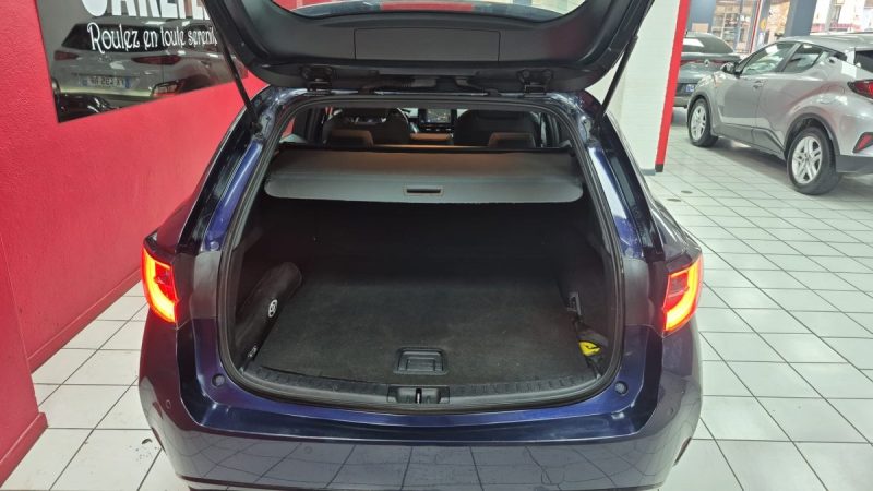 TOYOTA COROLLA TOURING SPORTS 122cv 2022 DYNAMIC BUSINESS/1 ERE MAIN/TVA RECUPERABLE